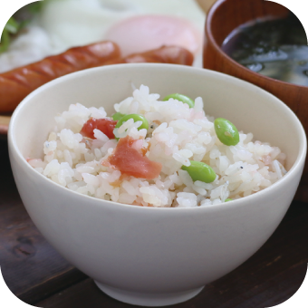 おだしと梅干しの炊き込みごはん